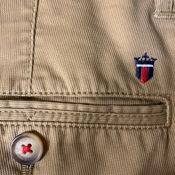 Louis Philippe 34”x31” - Picture 10 of 16